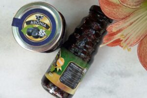 PELLA BERRIES ΑΡΩΝΙΑ ΜΑΡΜΕΛΑΔΑ ΚΑΙ ΧΥΜΟΣ