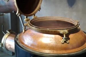 1η Γιορτή Τσίπουρου στο Παραδοσιακό Καζάνι Σαγιά
