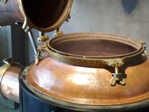 1η Γιορτή Τσίπουρου στο Παραδοσιακό Καζάνι Σαγιά